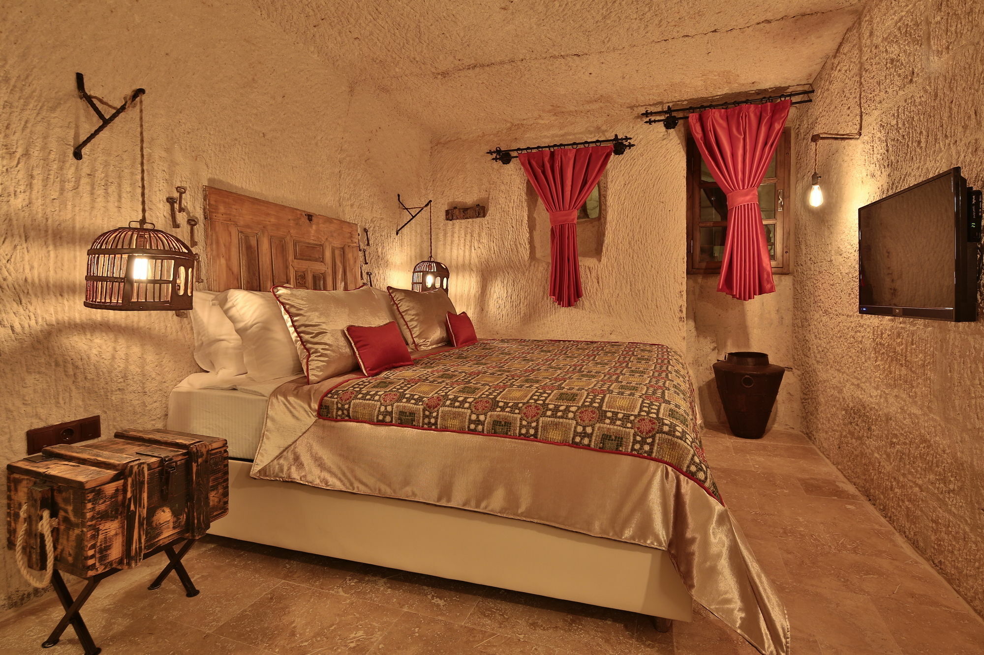 Готель The Owl Cave